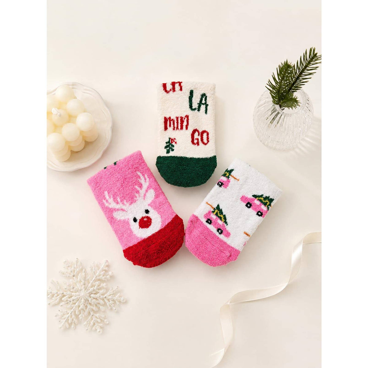 6-Pairs Christmas Fuzzy Sock Set
