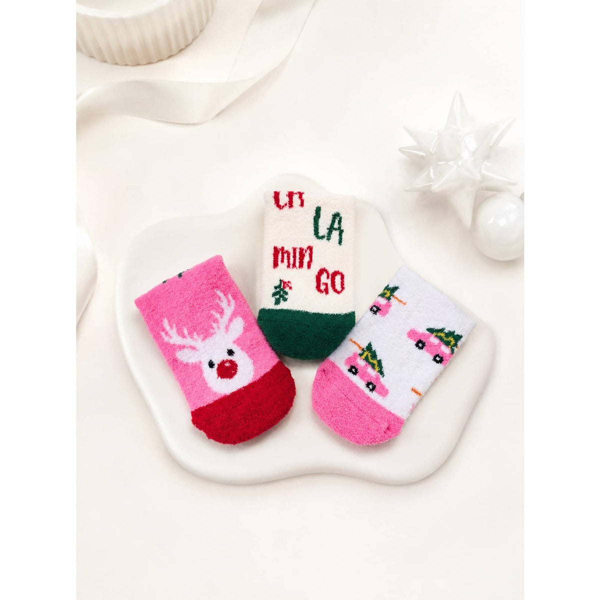 6-Pairs Christmas Fuzzy Sock Set