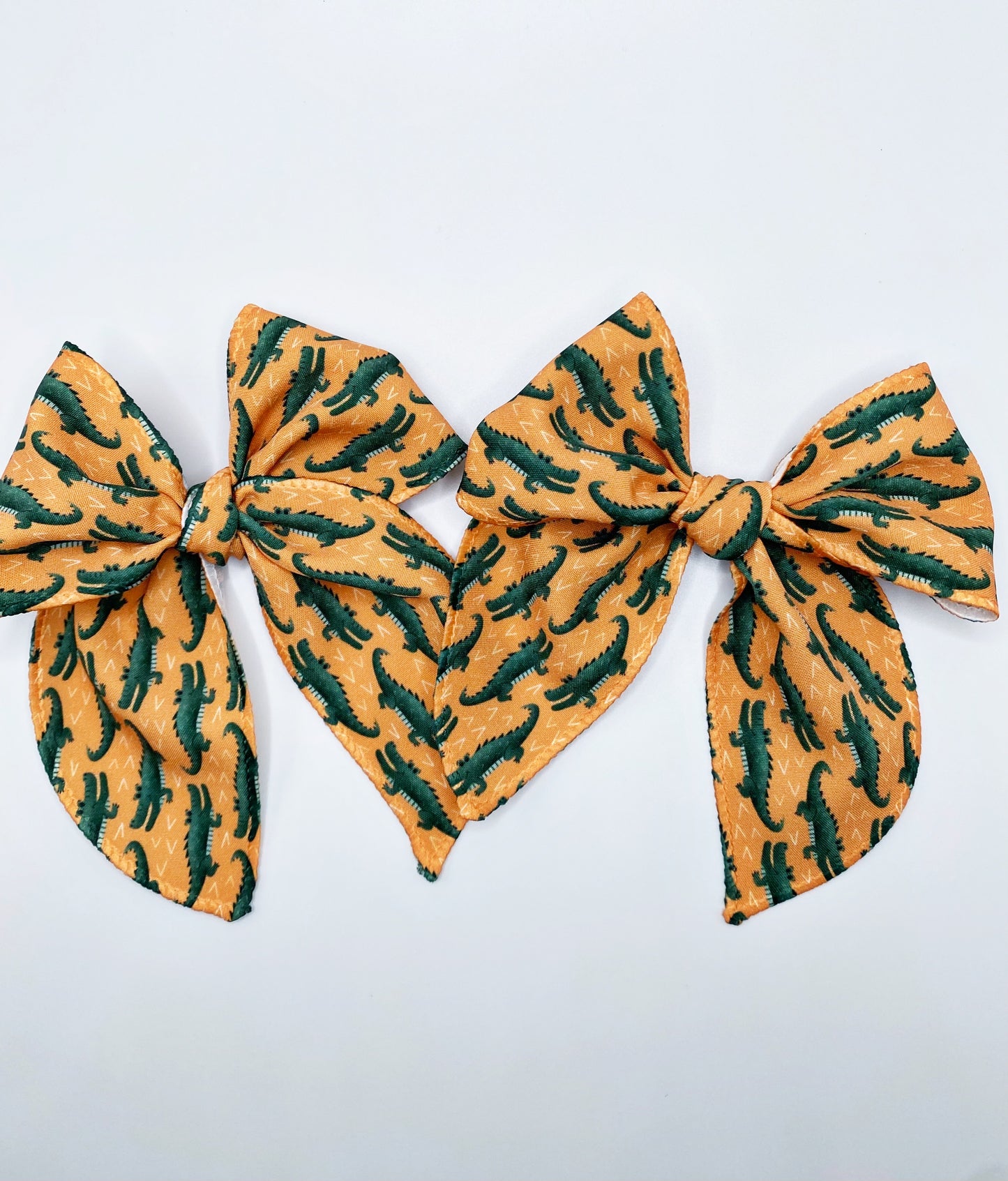 Large Fable Bows