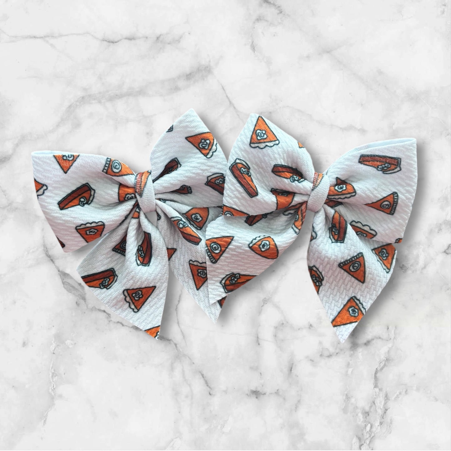 Piggie bows