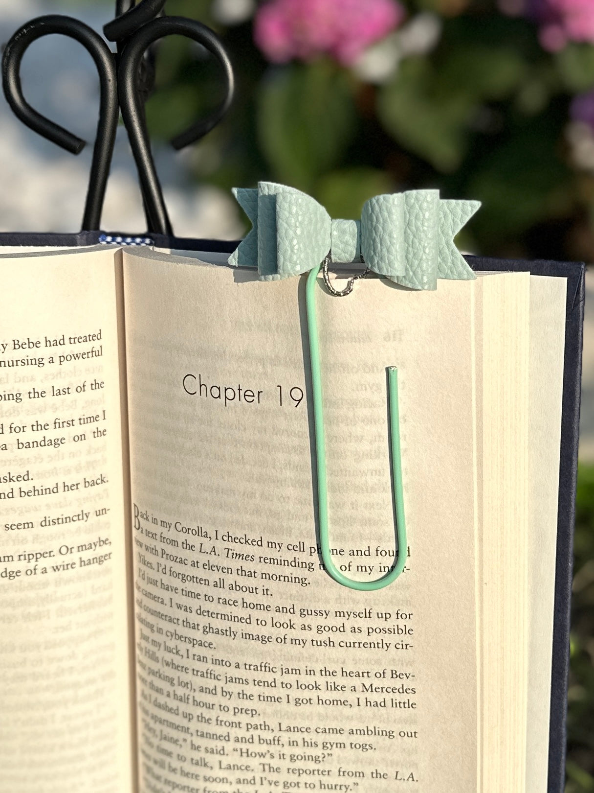 Jumbo PaperClip Bookmarks