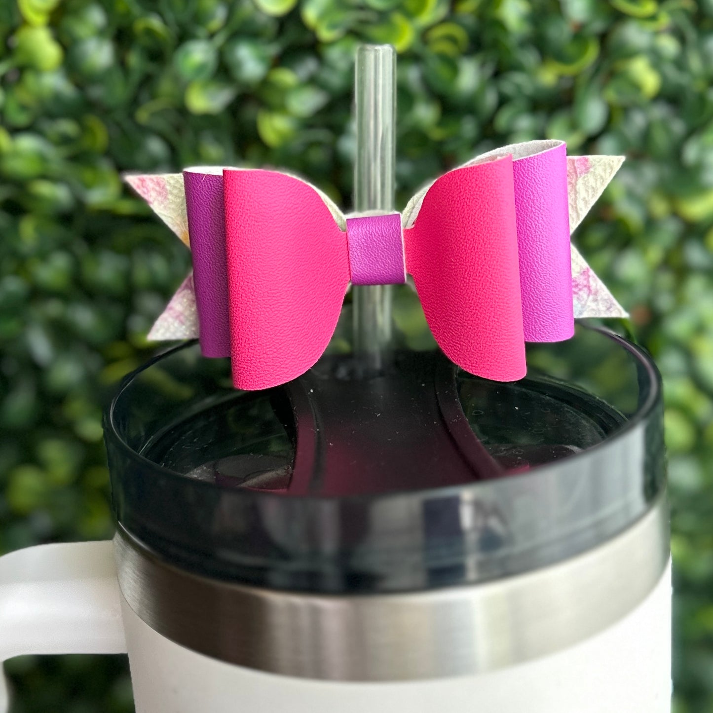 Tumbler Straw Bow