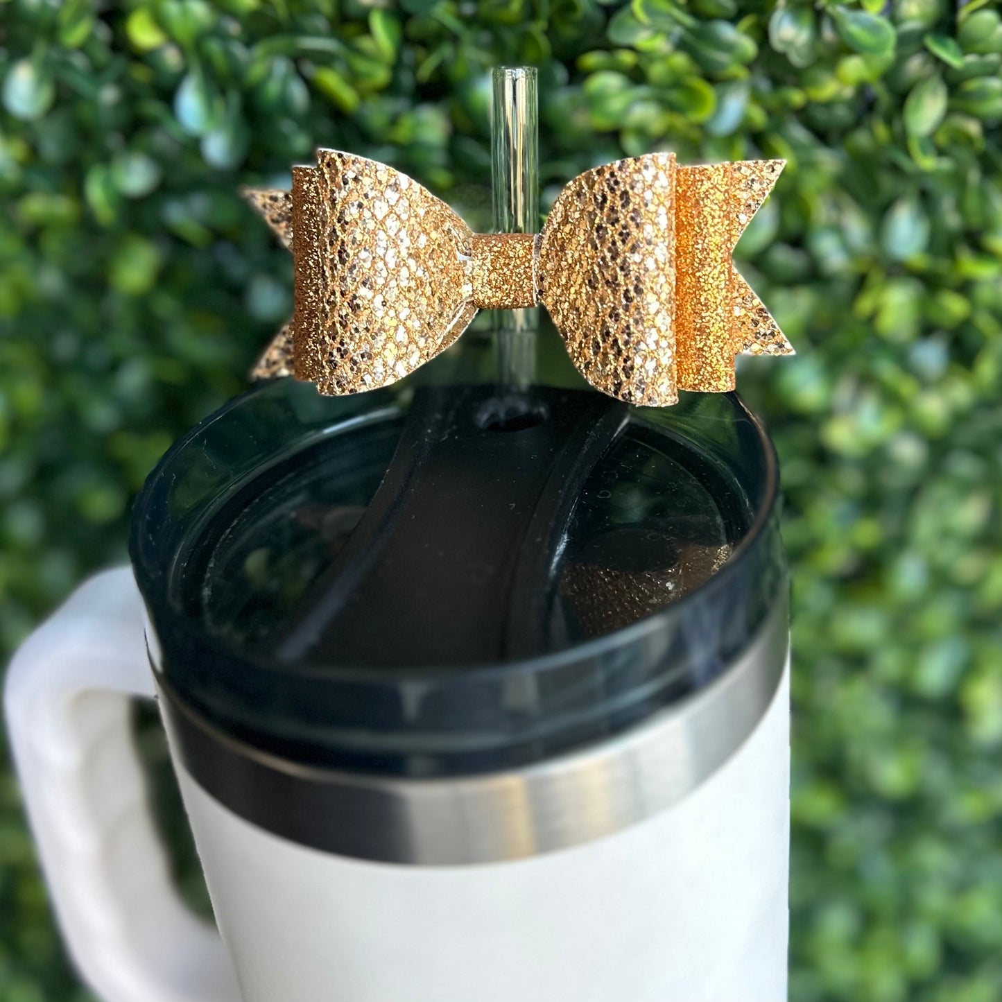 Tumbler Straw Bow