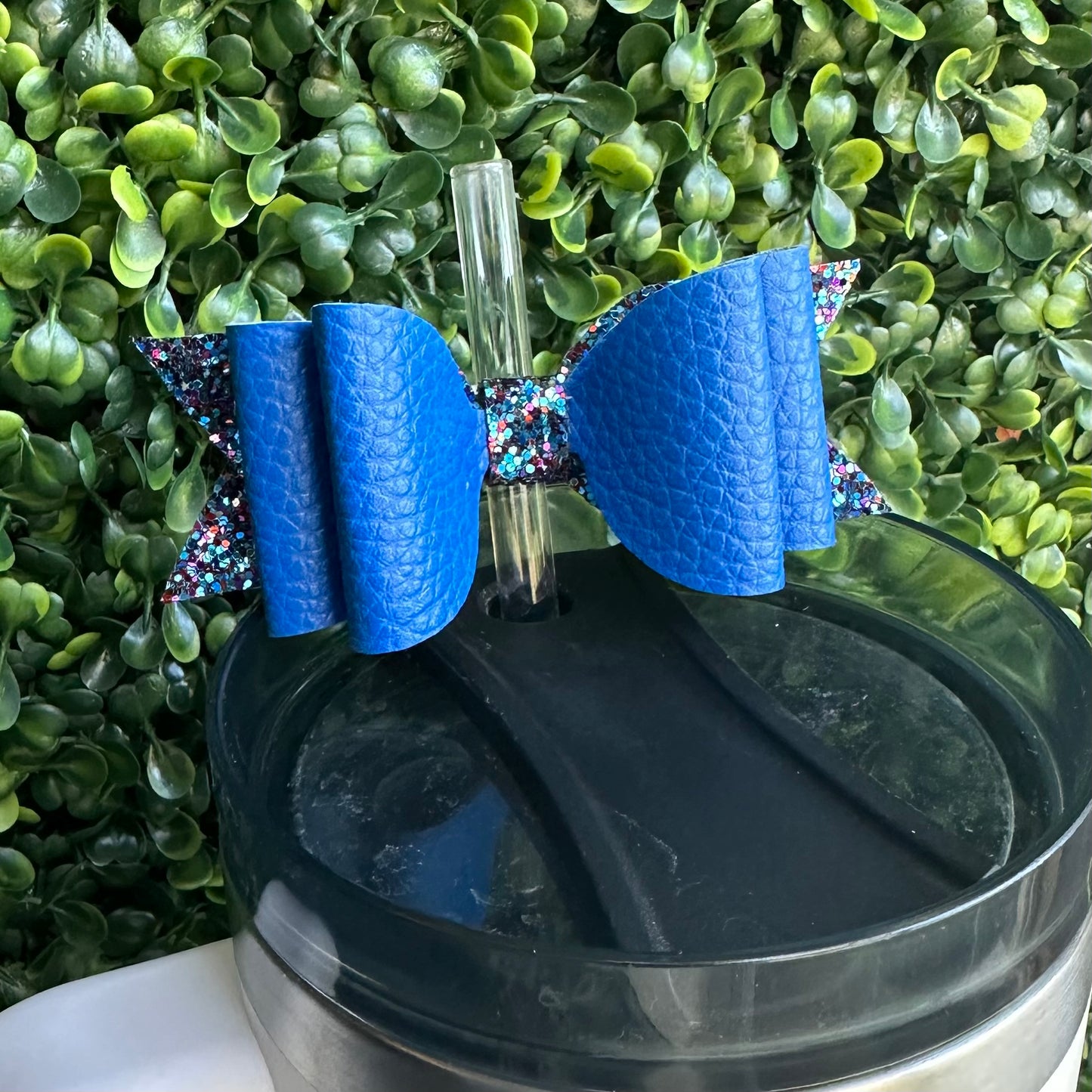 Tumbler Straw Bow