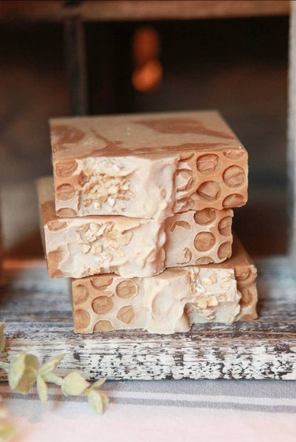 Unscented Oatmeal, Goats Milk & Honey Shea Butter Soap