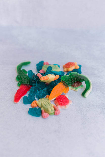 The Swamp Mix– Frogs, Gators, Turtles & Blue “Water” gummies